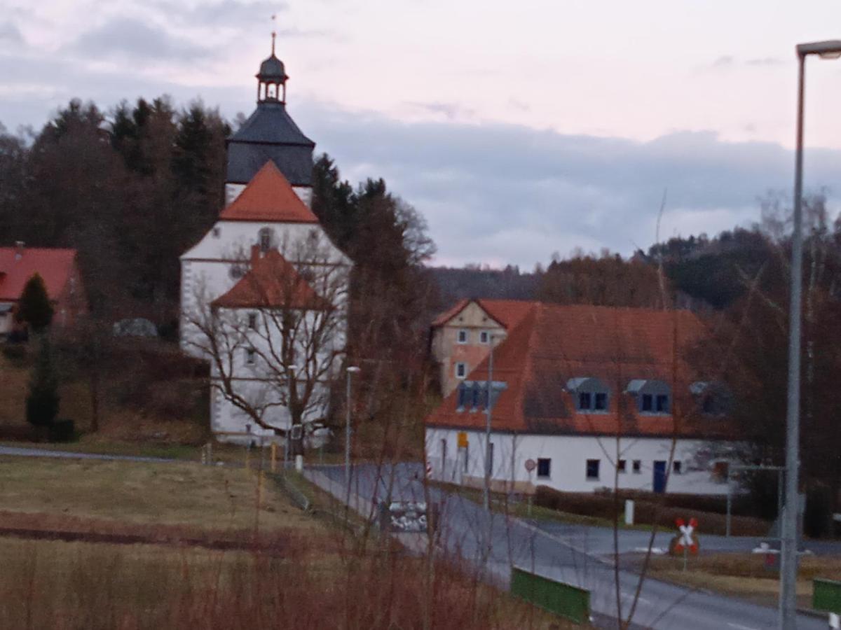 Hotel & Restaurant Zum Adlersberg Schleusingen Экстерьер фото